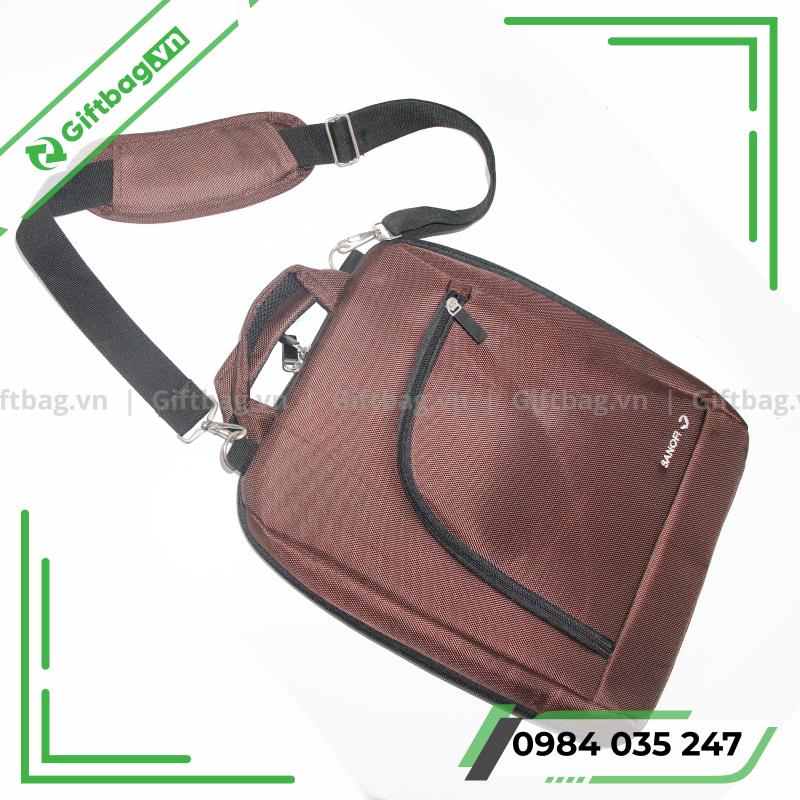 may-balo-dung-laptop-20