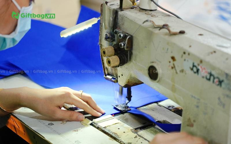 giftbag-xuong-may-tui-vai-balo-gia-re-uy-tin-ha-noi-14