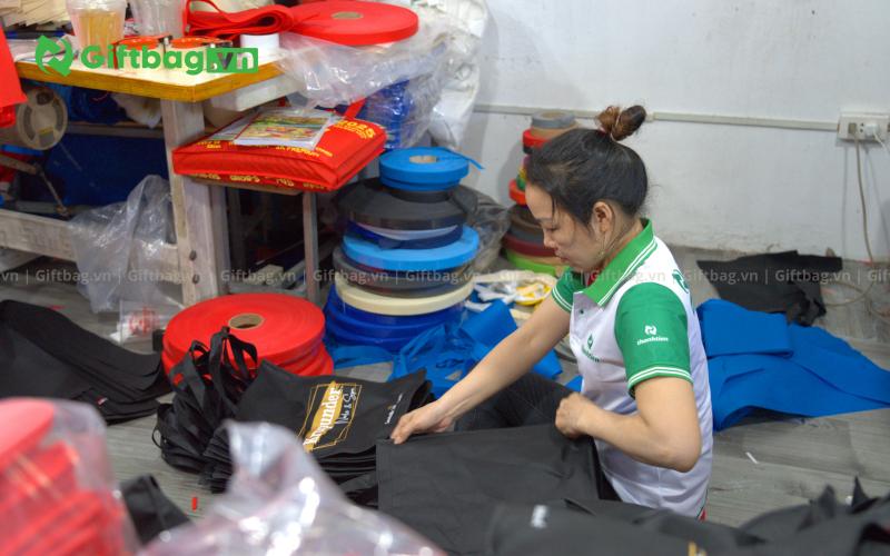 giftbag-xuong-may-tui-vai-balo-gia-re-uy-tin-ha-noi-158