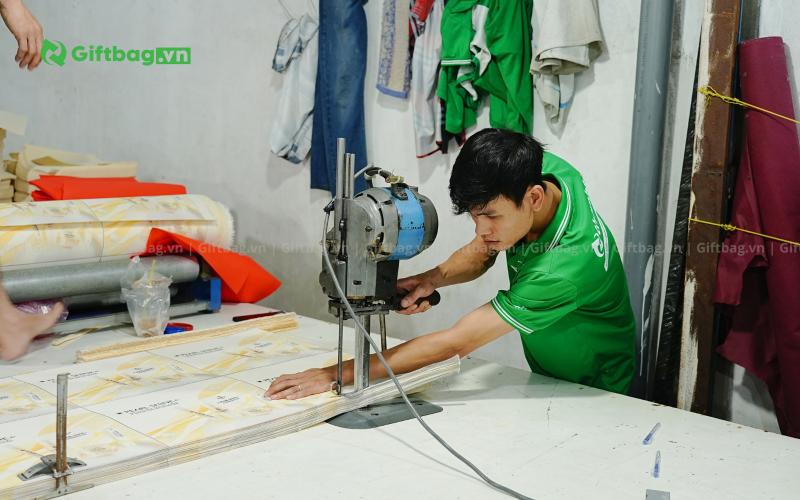 giftbag-xuong-may-tui-vai-balo-gia-re-uy-tin-ha-noi-8