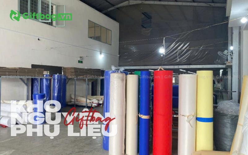 xuong-san-xuat-in-an-tui-vai-balo-gia-re-uy-tin-ha-noi-giftbag-14