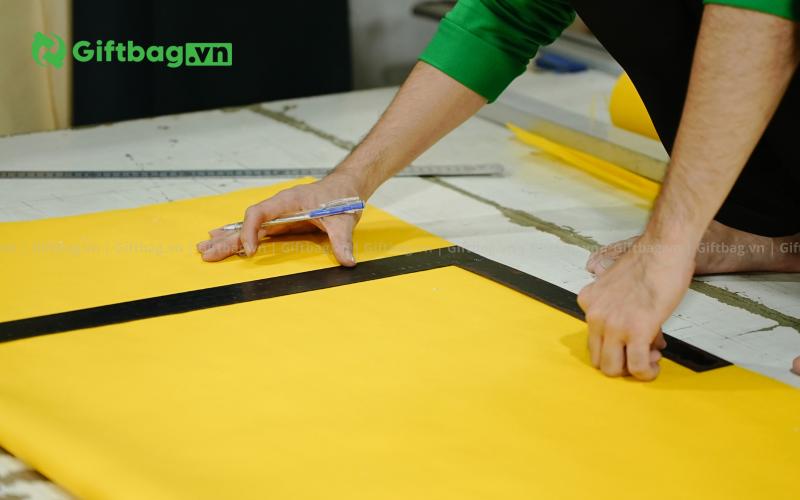 cong-doan-cat-vai-gia-cong-3