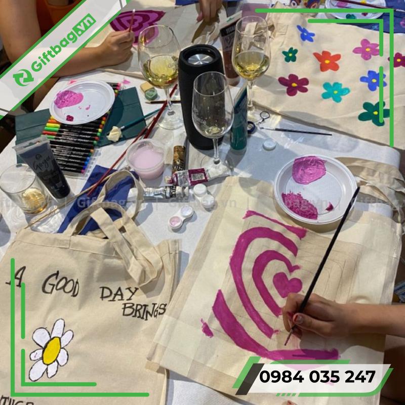 trang-tri-tui-vai-11