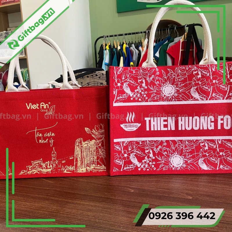 tui-vai-mau-do-ha-noi-2