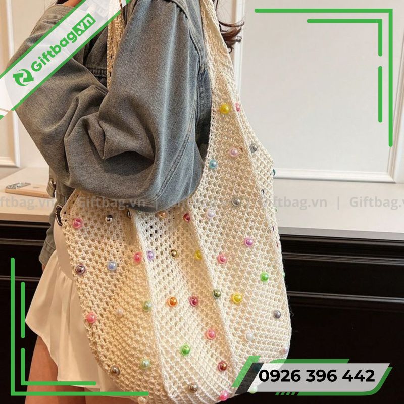 tui-vai-dung-sach-theo-yeu-cau-1