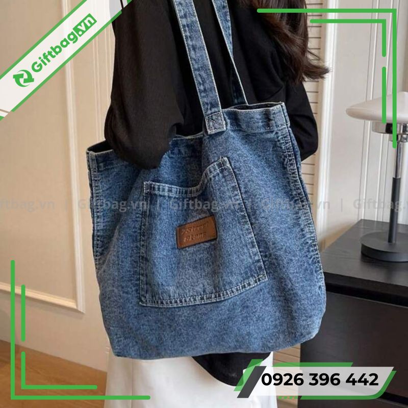 tui-vai-dung-sach-theo-yeu-cau-2