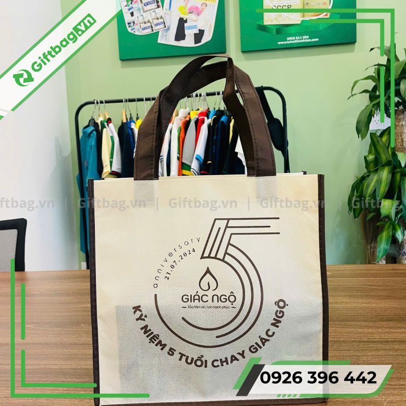 tui-vai-phat-giao-18