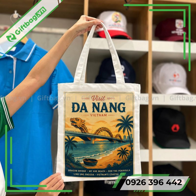 tui-canvas-d-nang-12