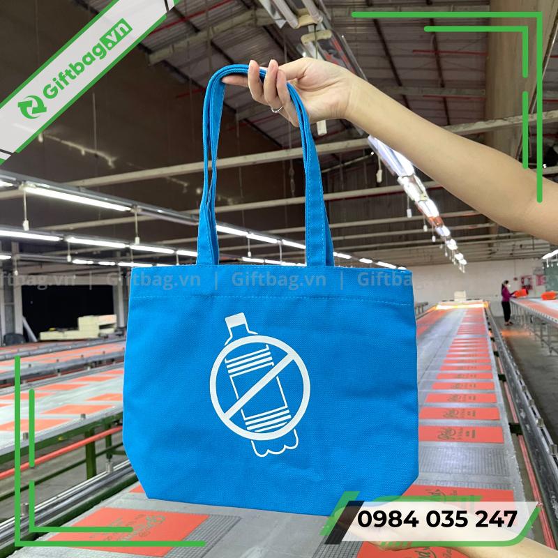 tui-vai-canvas-in-logo-5