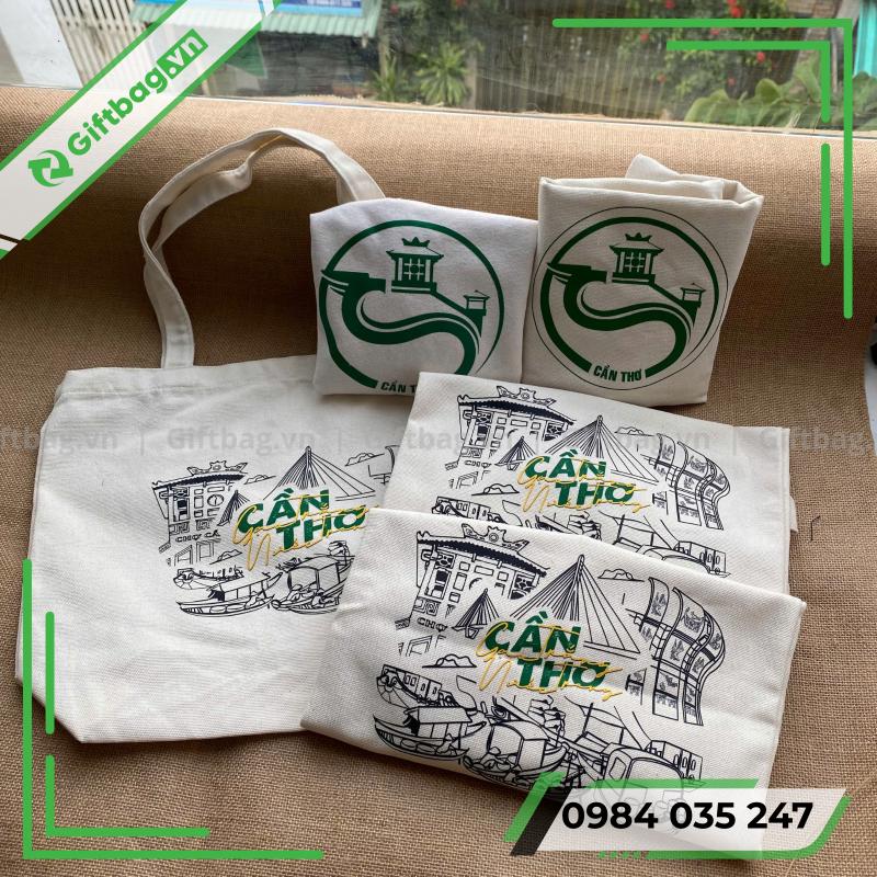 tui-canvas-vintage-19