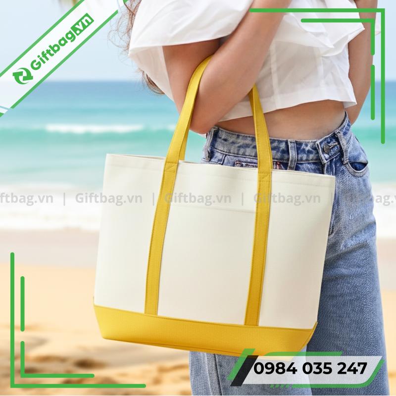 tui-vai-canvas-du-lich-9