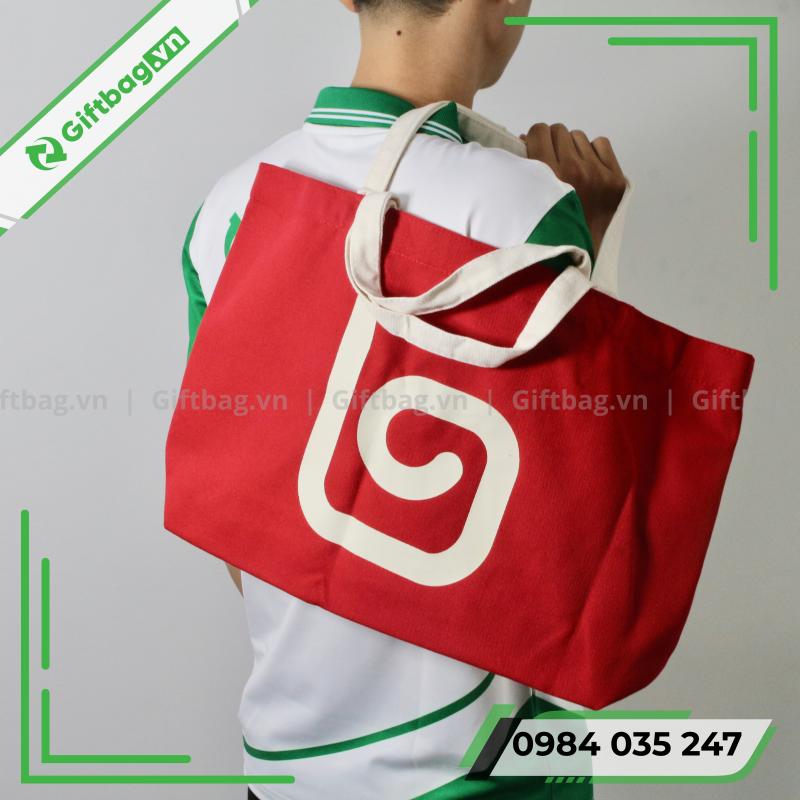 tui-vai-canvas-han-quoc-1