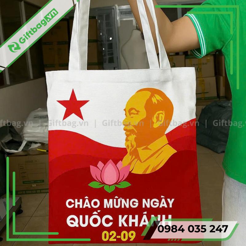 tui-vai-canvas-le-quoc-khanh-2-9-6