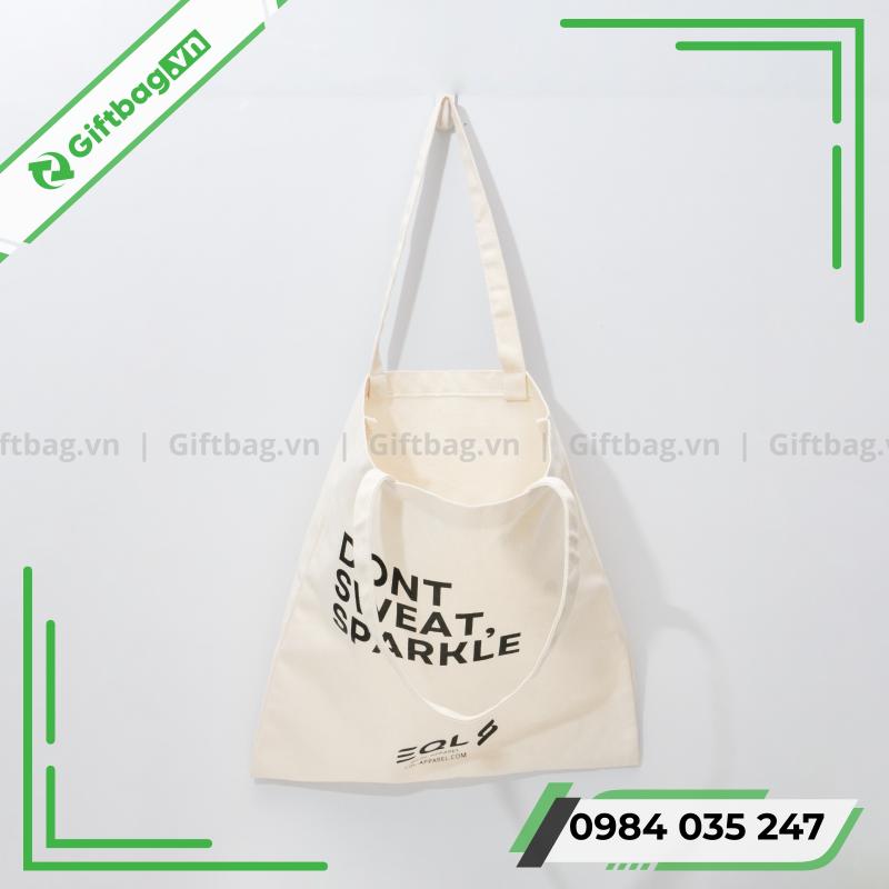 tui-vai-canvas-trang-37