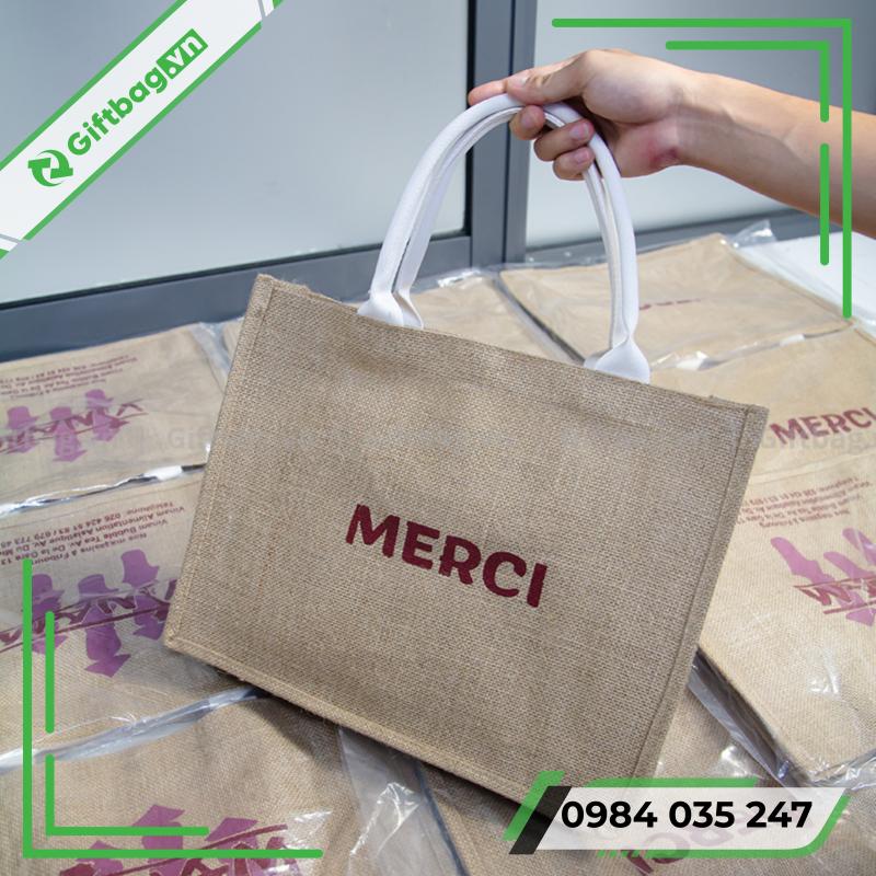 tui-vai-day-merci-11