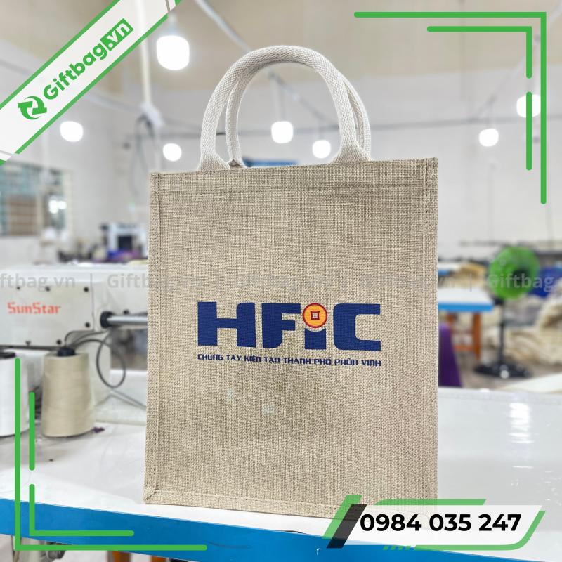 tui-vai-day-qua-tang-38