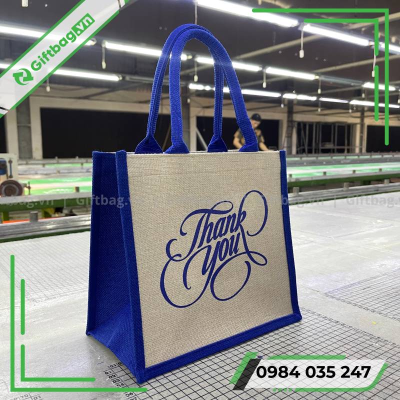 tui-vai-day-qua-tang-86