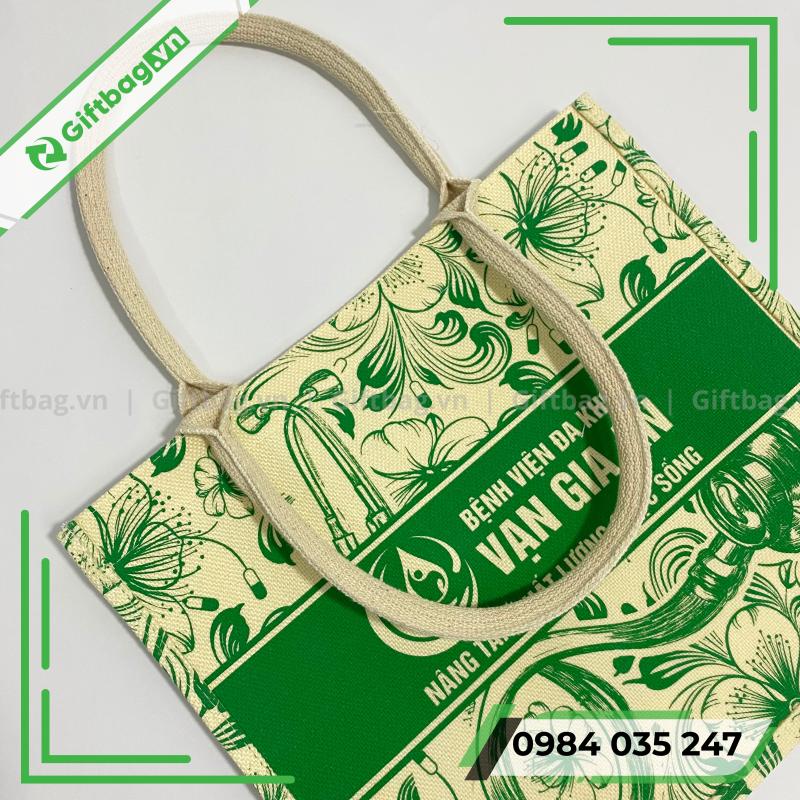 tui-vai-day-quang-cao-23