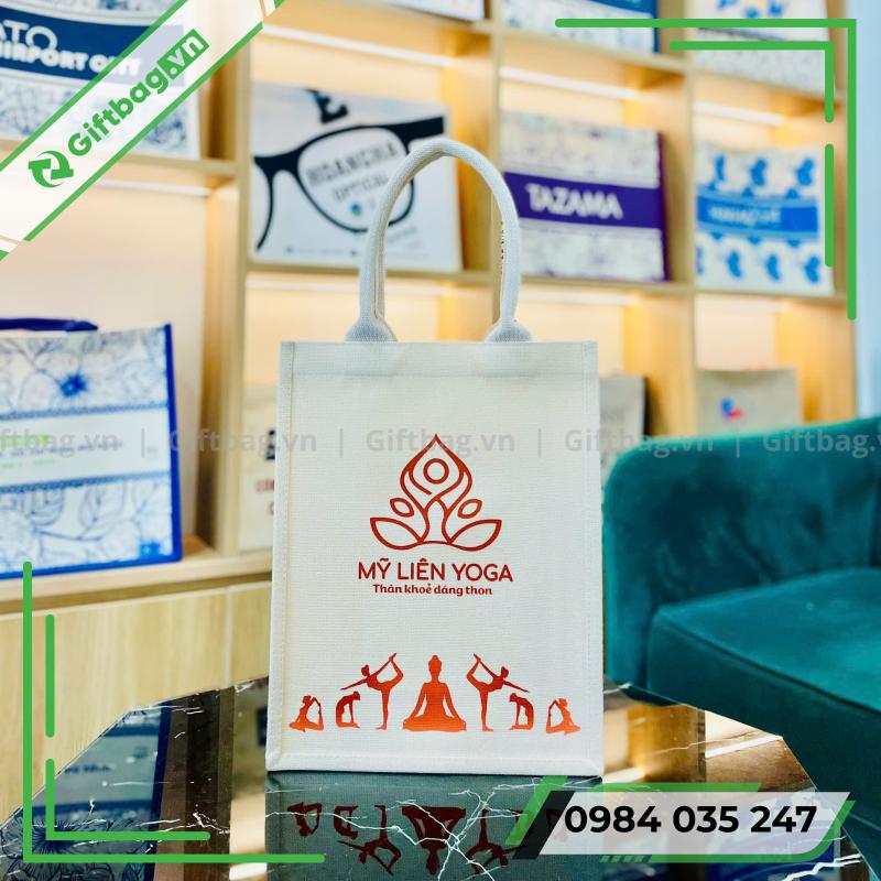 tui-vai-day-quang-cao-28