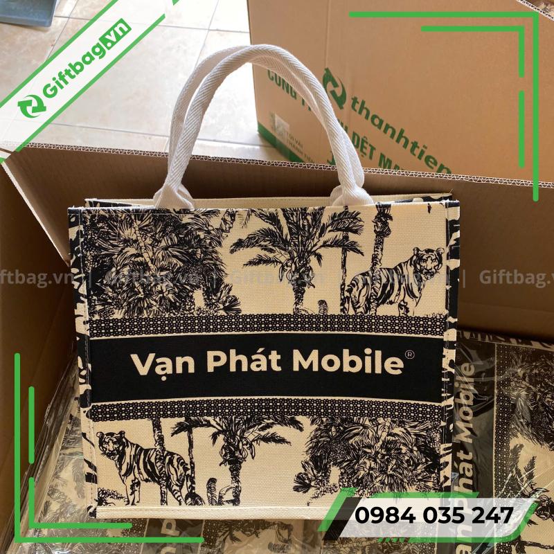 tui-vai-linen-van-phat-mobile-7