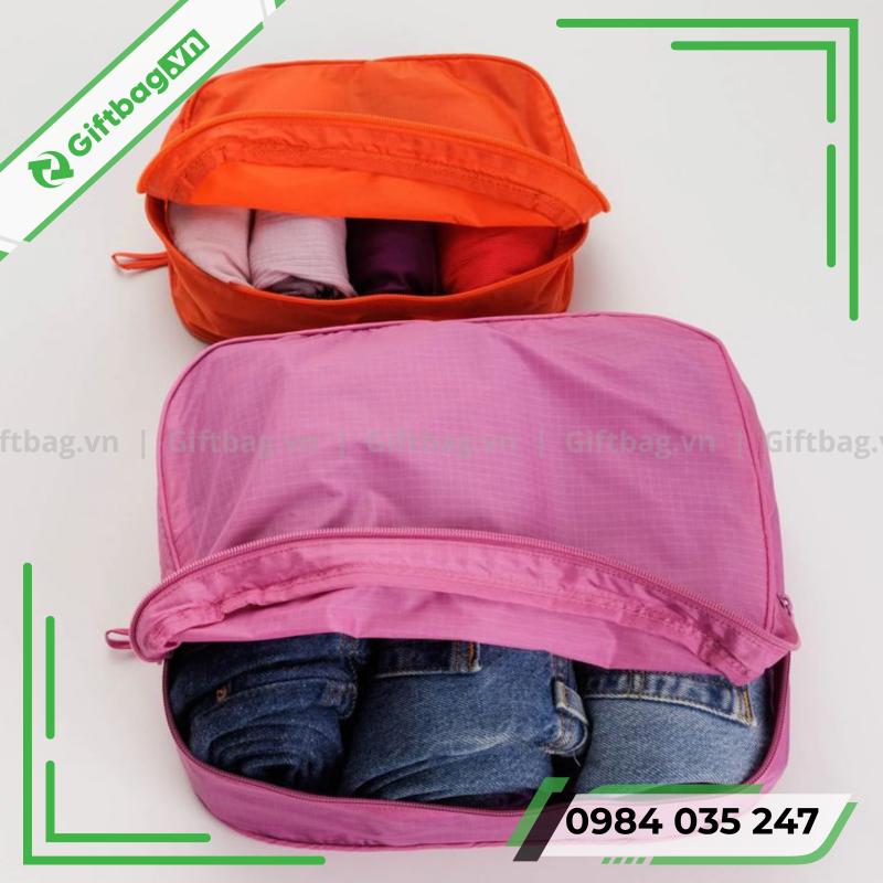 tui-dung-chan-man-vai-du-13