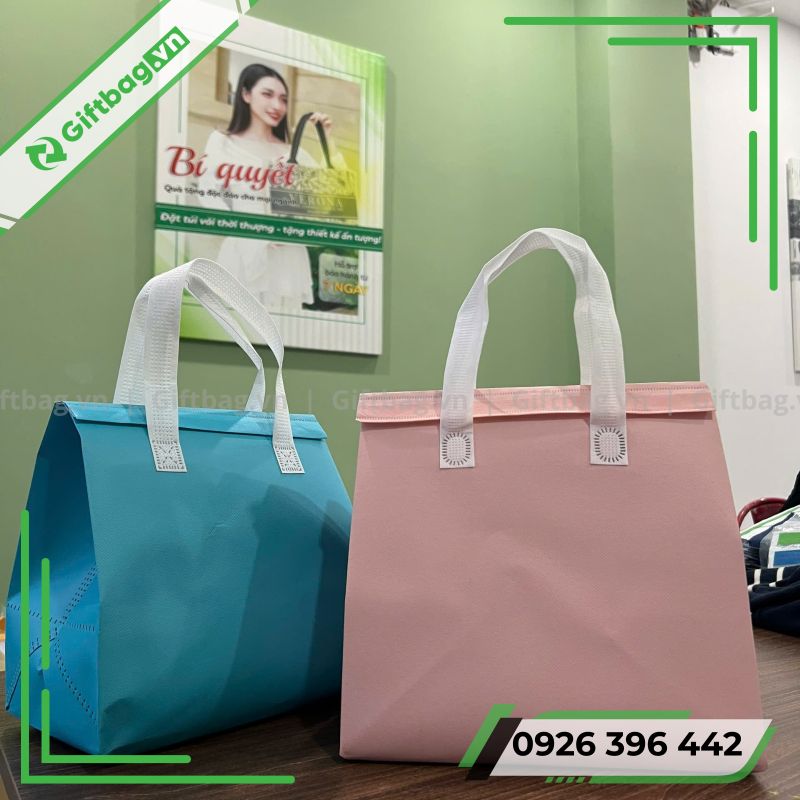 tui-giu-nhiet-mau-xanh-12