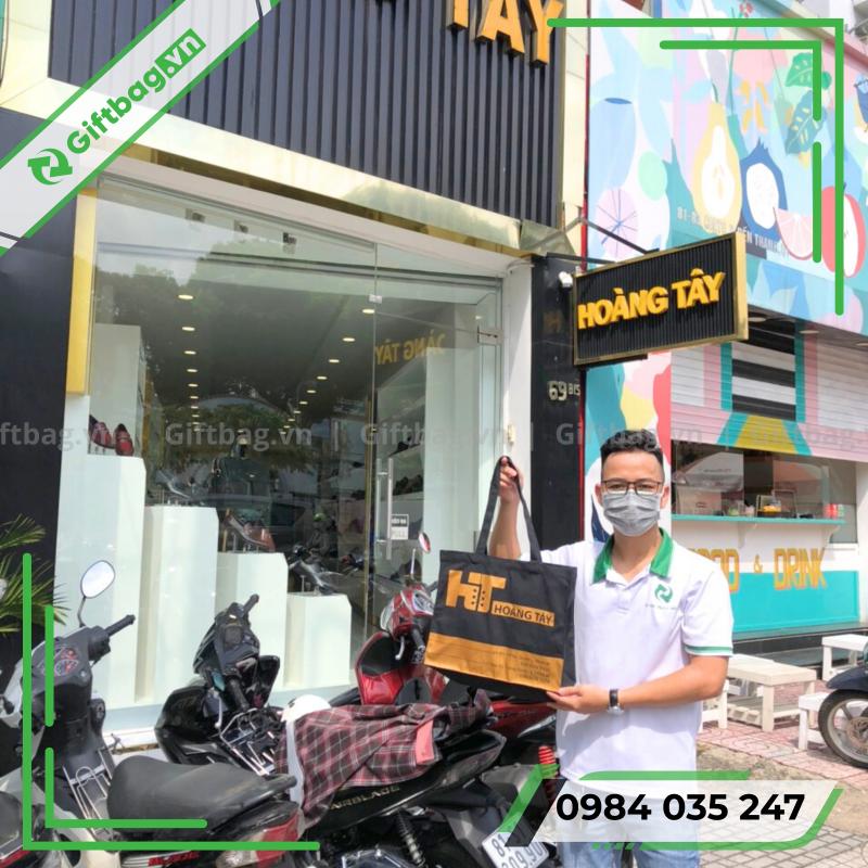 tui-vai-khong-det-mau-den-14